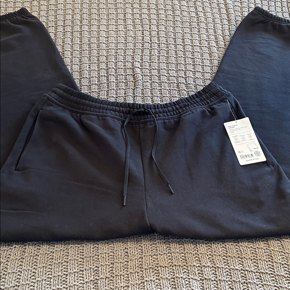 NWT Athleta Forever Fleece High Rise Jogger // Black Size Large Tall - Picture 11 of 12